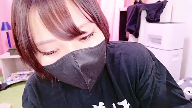 senachinnn online show from 11-10-25, 05:06