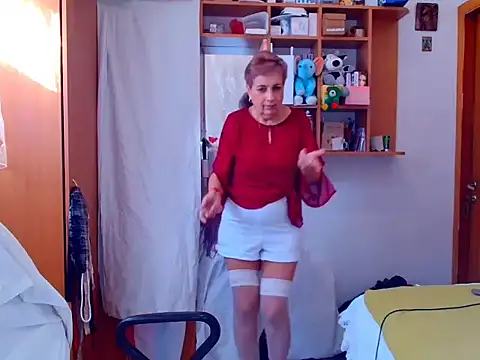 Snapshot of Victoria5643 chatting on 02-23-25, 07:44 Victoria5643 online show from 02-23-25, 07:44