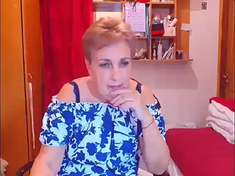 Snapshot of Victoria5643 chatting on 11-24-25, 07:46 Victoria5643 online show from 11-24-25, 07:46