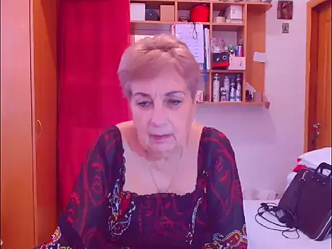 Snapshot of Victoria5643 chatting on 12-21-25, 07:59 Victoria5643 online show from 12-21-25, 07:59