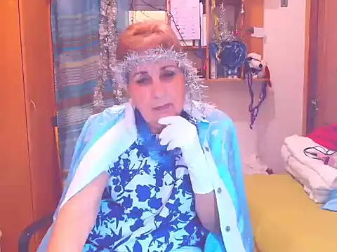 Snapshot of Victoria5643 chatting on 01-07-26, 08:33 Victoria5643 online show from 01-07-26, 08:33