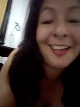 Snapshot of Catalina_JH chatting on 02-17-25, 10:07 Catalina JH online show from 02-17-25, 10:07