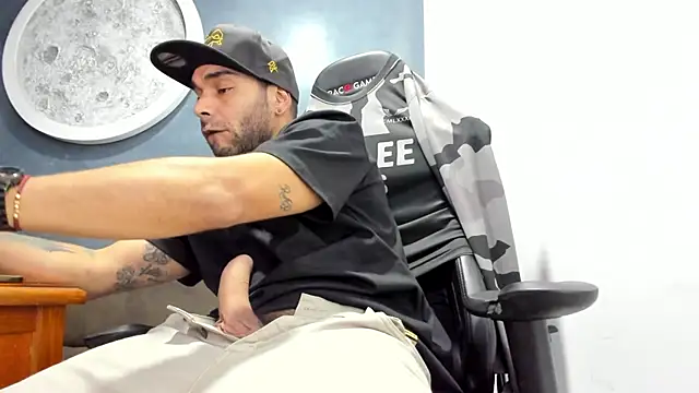 Bryan Bronx online show from 10-25-25, 02:08