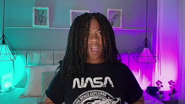 Anneth  M online show from 03-20-25, 07:46