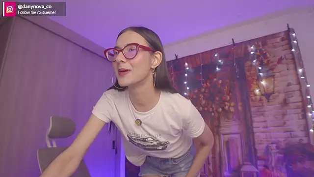 DanyNova Co online show from 11-28-25, 09:06