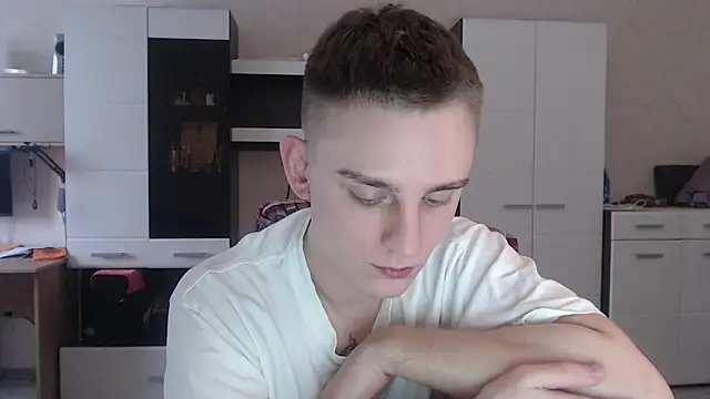 angryzan online show from 01-15-25, 10:06