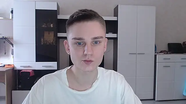 angryzan online show from 01-16-25, 07:07