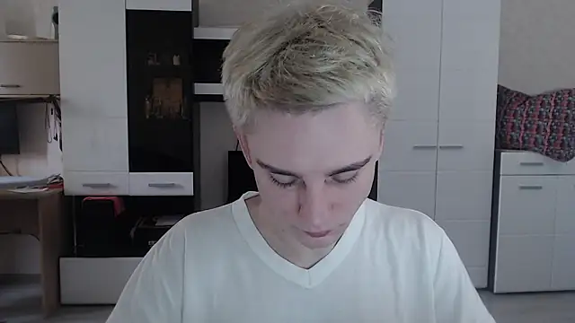 angryzan online show from 03-13-25, 05:33