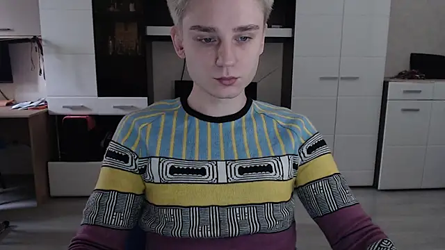 angryzan online show from 03-20-25, 04:40