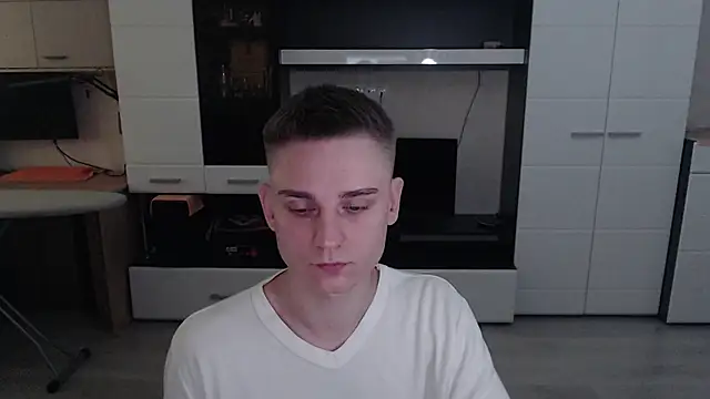 angryzan online show from 10-01-25, 05:46