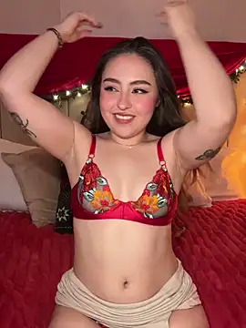 Snapshot of SofiMeza chatting on 12-31-24, 05:29 SofiMeza online show from 12-31-24, 05:29