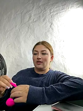 Sofia Queen17 online show from 10-09-25, 01:25