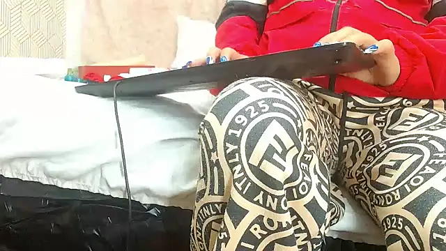 Snapshot of hairy_pussywet chatting on 01-13-25, 03:26 hairy pussywet online show from 01-13-25, 03:26