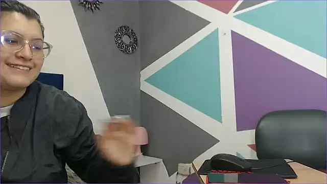 Snapshot of hairy_pussywet chatting on 01-17-25, 07:16 hairy pussywet online show from 01-17-25, 07:16