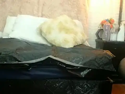 Snapshot of hairy_pussywet chatting on 01-25-25, 03:20 hairy pussywet online show from 01-25-25, 03:20