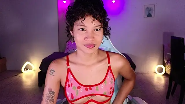 Peggy Funn online show from 09-17-25, 11:28