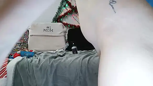 Venus22cumin online show from 12-20-25, 04:30