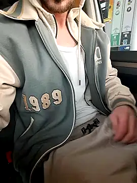 Zeefy online show from 01-10-25, 02:34