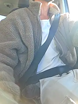 Zeefy online show from 09-30-25, 07:35