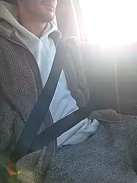 Zeefy online show from 03-10-26, 07:24