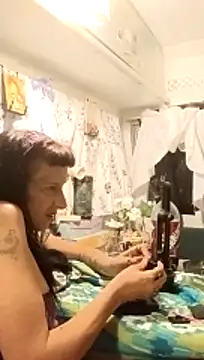 whitetrashdirtyslut online show from 03-22-26, 01:31