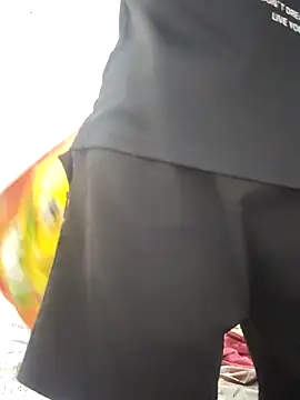 Snapshot of juanalge26 chatting on 03-26-26, 03:56 juanalge26 online show from 03-26-26, 03:56