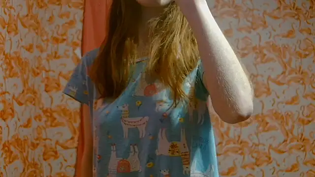 Snapshot of strawberrysmoothie chatting on 12-07-24, 03:36 strawberrysmoothie online show from 12-07-24, 03:36