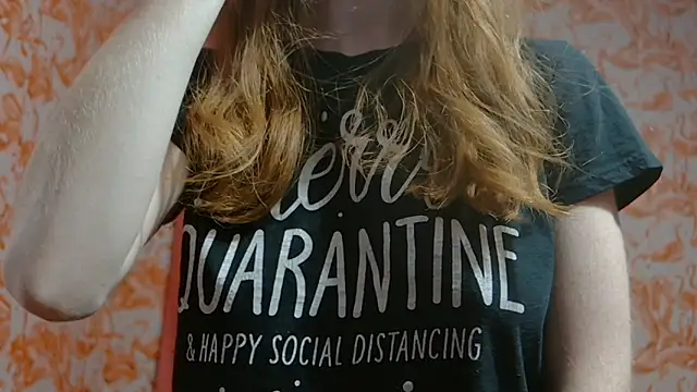 Snapshot of strawberrysmoothie chatting on 12-24-24, 05:38 strawberrysmoothie online show from 12-24-24, 05:38