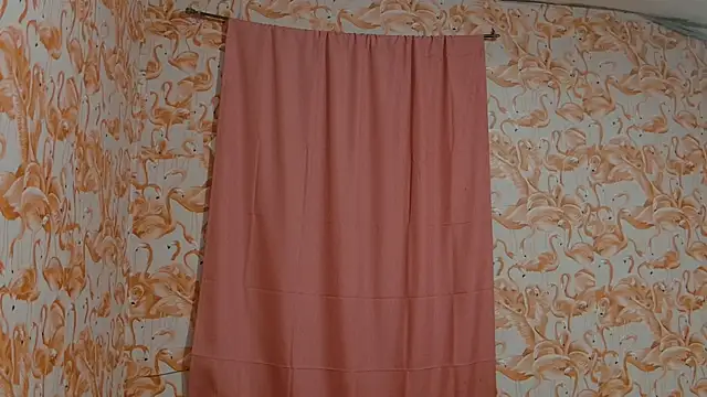 Snapshot of strawberrysmoothie chatting on 10-03-25, 01:57 strawberrysmoothie online show from 10-03-25, 01:57