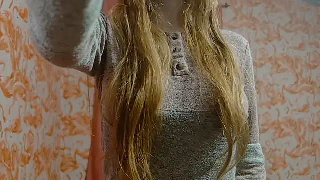 Snapshot of strawberrysmoothie chatting on 02-26-26, 03:27 strawberrysmoothie online show from 02-26-26, 03:27