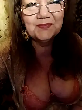 Snapshot of Snezhana chatting on 03-14-25, 10:05 Snezhana online show from 03-14-25, 10:05