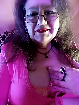 Snapshot of Snezhana chatting on 03-15-25, 02:46 Snezhana online show from 03-15-25, 02:46