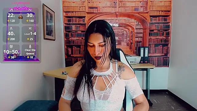 khiara moretti online show from 01-03-25, 10:51