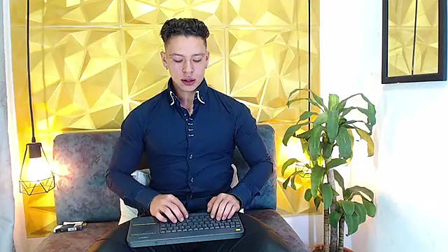 Baxter Dex online show from 12-08-24, 06:11