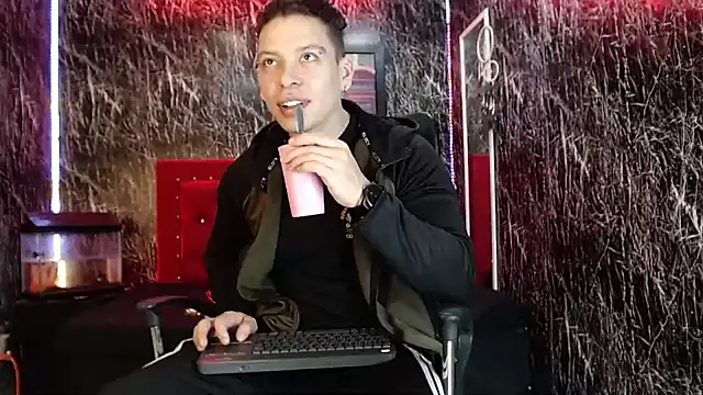 Baxter Dex online show from 12-22-24, 06:06