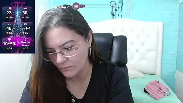 Snapshot of MsJossie chatting on 12-04-24, 03:37 MsJossie online show from 12-04-24, 03:37