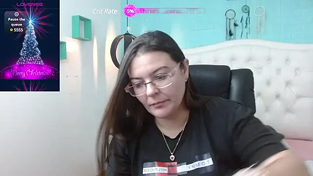 Snapshot of MsJossie chatting on 12-11-24, 04:28 MsJossie online show from 12-11-24, 04:28