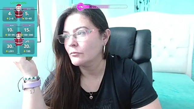 Snapshot of MsJossie chatting on 01-08-25, 06:31 MsJossie online show from 01-08-25, 06:31