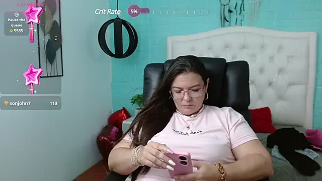 Snapshot of MsJossie chatting on 03-01-25, 03:43 MsJossie online show from 03-01-25, 03:43