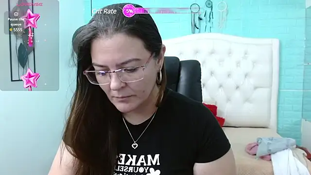 Snapshot of MsJossie chatting on 03-23-25, 03:32 MsJossie online show from 03-23-25, 03:32