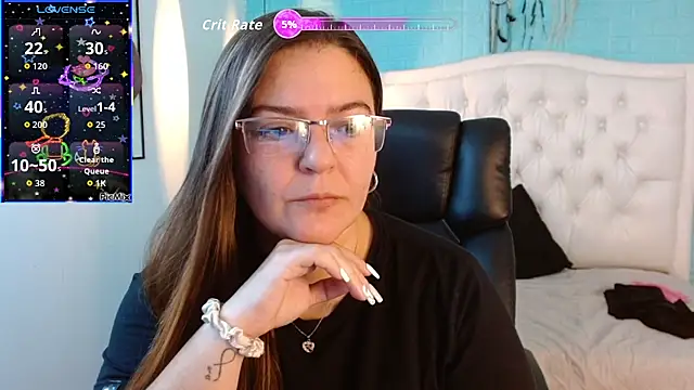 Snapshot of MsJossie chatting on 10-10-25, 04:00 MsJossie online show from 10-10-25, 04:00