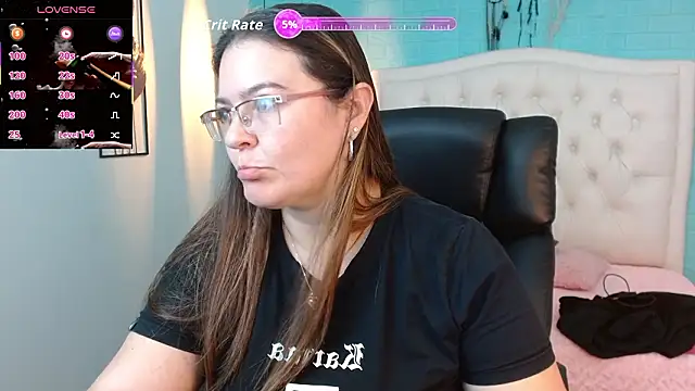 MsJossie online show from 01-15-26, 03:33