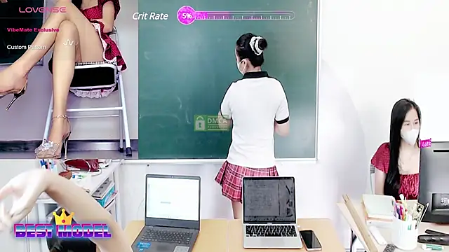 Snapshot of _Math_ chatting on 03-16-25, 03:04 Math online show from 03-16-25, 03:04