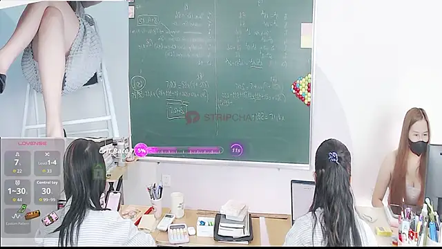 Snapshot of _Math_ chatting on 11-03-25, 03:30 Math online show from 11-03-25, 03:30