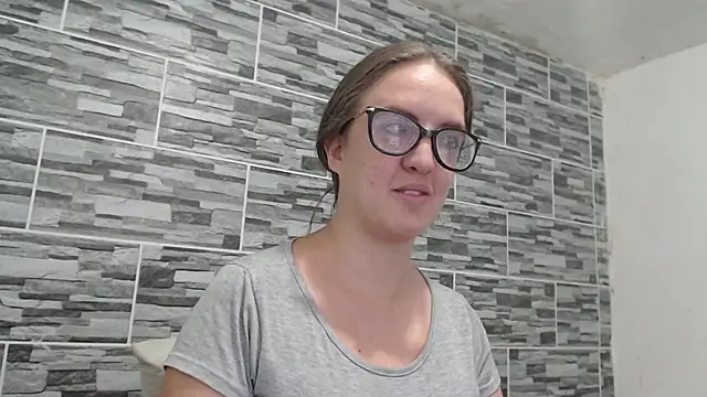 Snapshot of Venus_Santana chatting on 12-17-24, 12:23 Venus Santana online show from 12-17-24, 12:23