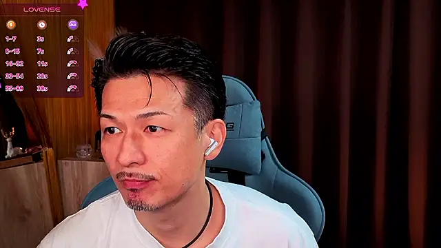 Snapshot of HARU-outdoor-x chatting on 09-23-25, 02:20 HARU-outdoor-x online show from 09-23-25, 02:20