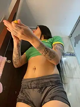 Bunny sexy01 online show from 01-28-25, 02:32