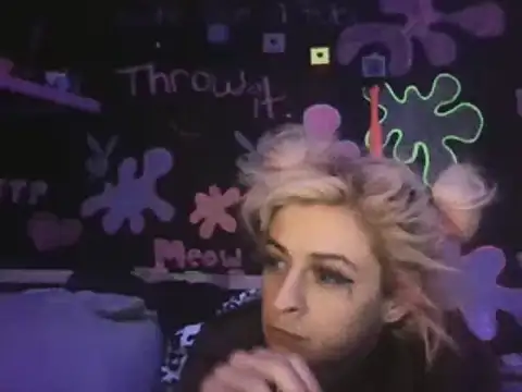 Snapshot of watermellonpussy chatting on 01-08-25, 04:22 watermellonpussy online show from 01-08-25, 04:22