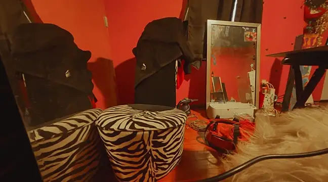 Snapshot of watermellonpussy chatting on 01-15-25, 06:19 watermellonpussy online show from 01-15-25, 06:19