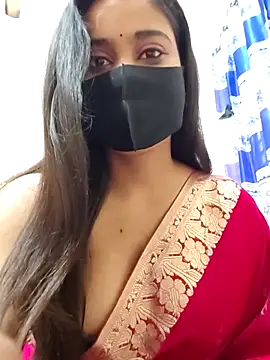 Snapshot of SimaRoy- chatting on 02-18-25, 01:10 SimaRoy- online show from 02-18-25, 01:10